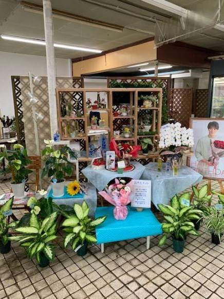 「花のえちごや」　（山形県米沢市）の花屋店舗写真4